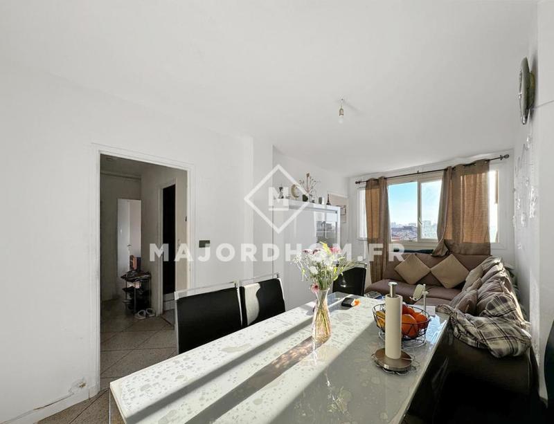 Appartement - 65 m² - 4 pièces