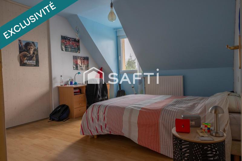 Maison - 205 m² - 8 pièces