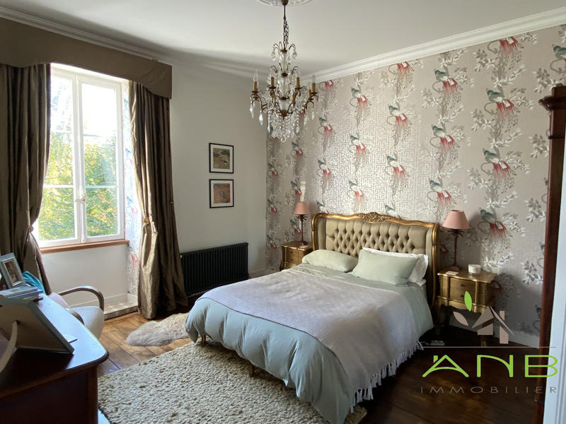 Maison ancienne - 206 m² - 7 pièces