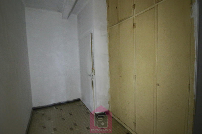 Immeuble - 300 m² - 5 pièces