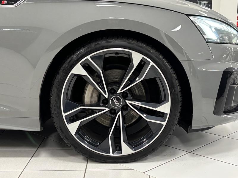 Audi A5 sportback 40 Tdi quattro s-line 204 s-tronic7 B&amp;O Sièges Sp