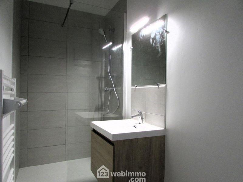 Immeuble - 84 m² - 4 pièces