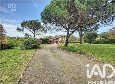 Maison de campagne - 152 m² - 9 pièces