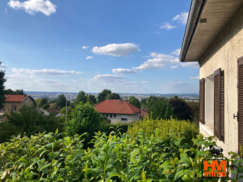 Maison - 147 m² - 8 pièces