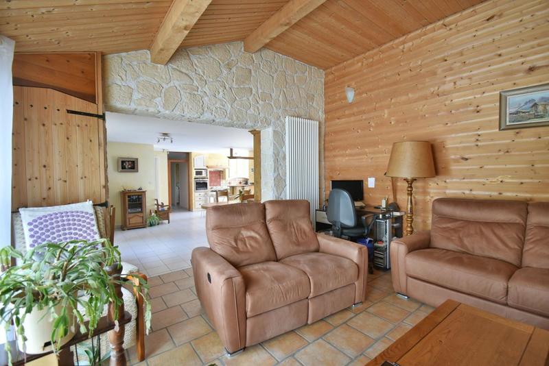 Villa - 112 m² - 4 pièces