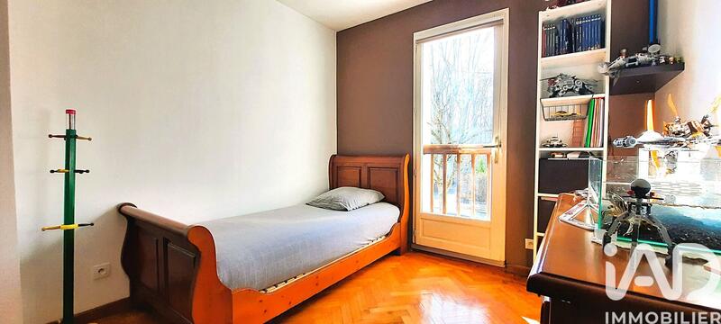 Maison - 85 m² - 5 pièces