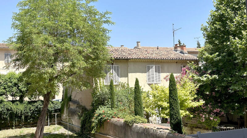 Appartement - 91 m² - 3 pièces