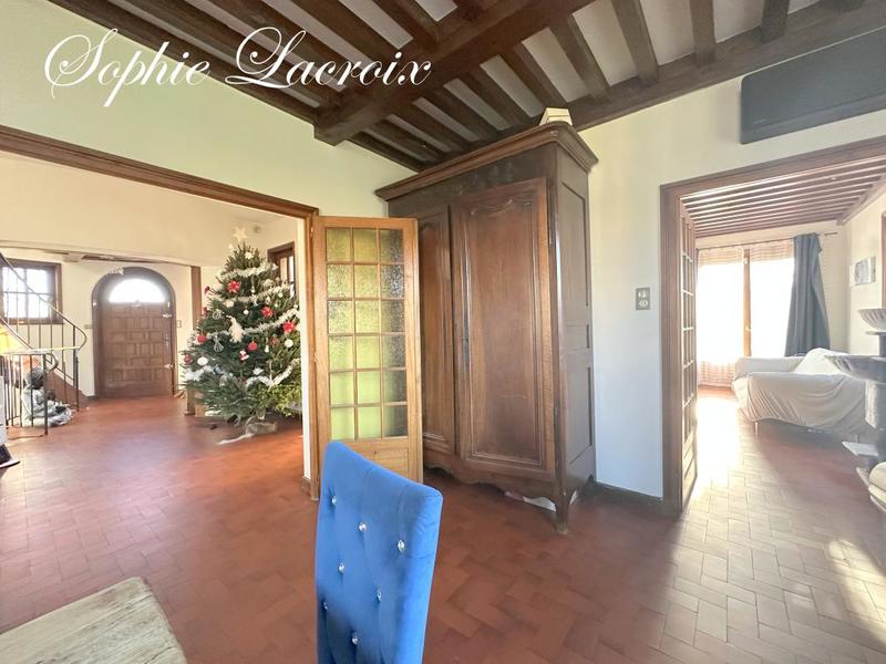 Demeure - 258 m² - 8 pièces