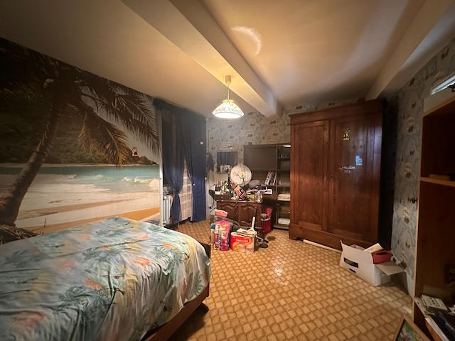 Maison - 280 m² - 10 pièces