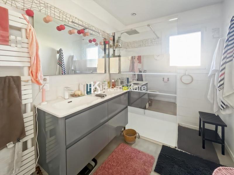 Maison - 122 m² - 5 pièces