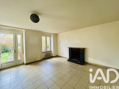 Maison - 94 m² - 5 pièces