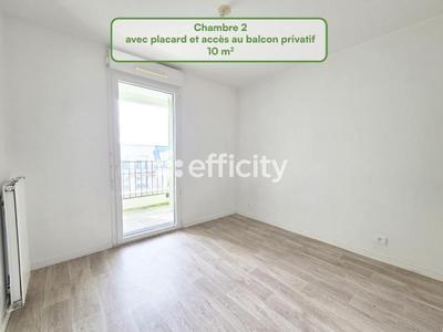 Appartement - 80 m² - 4 pièces
