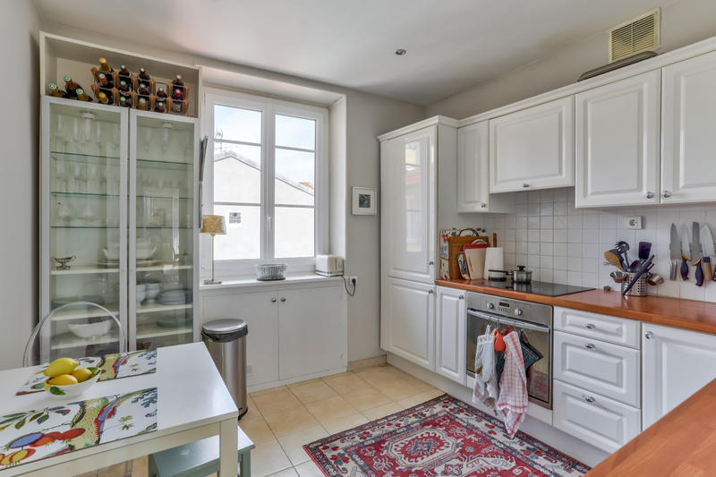 Appartement - 92 m² - 3 pièces