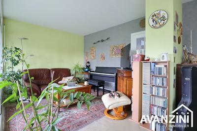 Appartement - 83 m² - 4 pièces