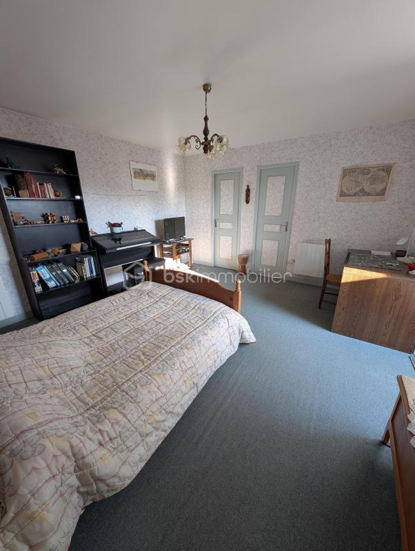 Pavillon - 152 m² - 7 pièces