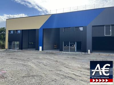 Entrepôt - 200 m²