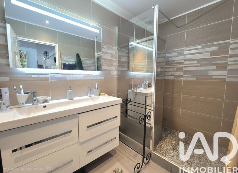 Appartement - 88 m² - 3 pièces