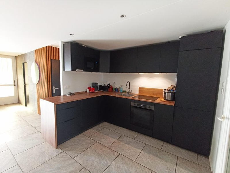 Maison - 140 m² - 7 pièces