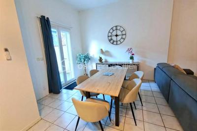 Maison - 137 m² - 6 pièces