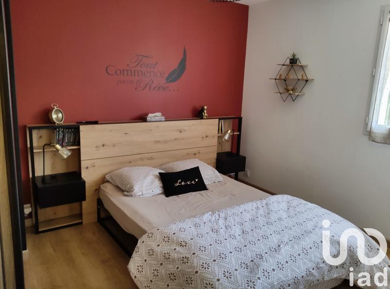 Maison - 200 m² - 8 pièces