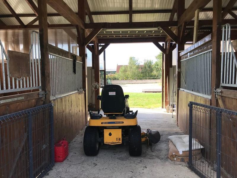 Maison chambre d'hôtes - 354 m² - 11 pièces