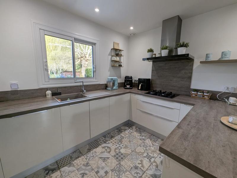 Maison - 175 m² - 7 pièces