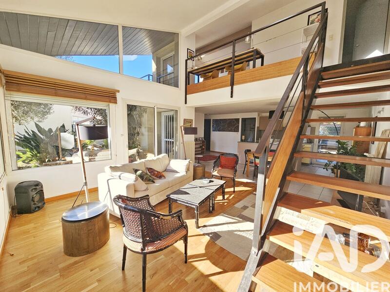 Maison de maîtres - 99 m² - 4 pièces