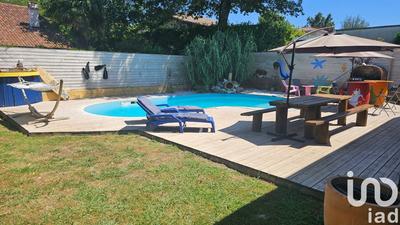 Maison - 217 m² - 5 pièces