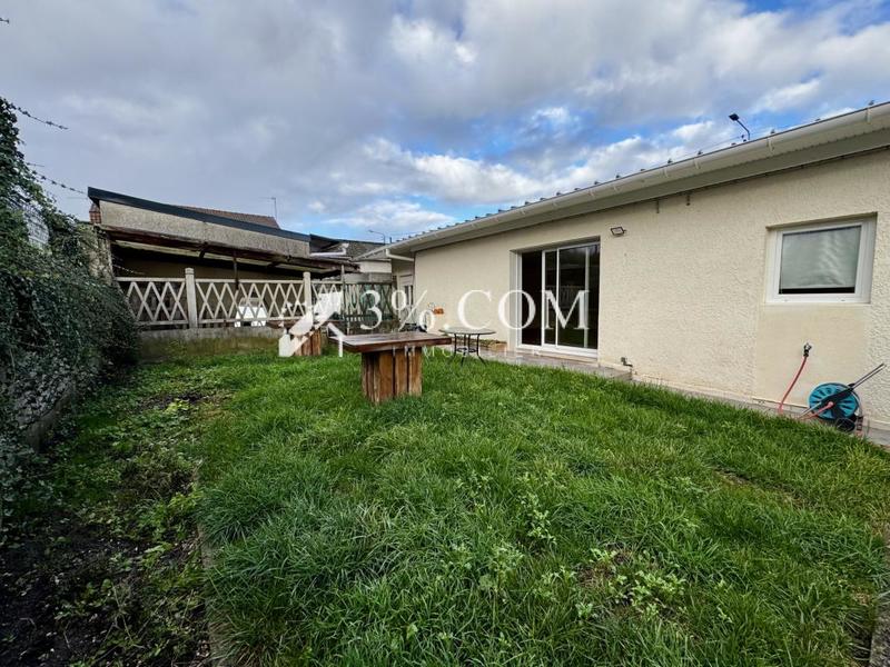 Maison - 269 m² - 12 pièces