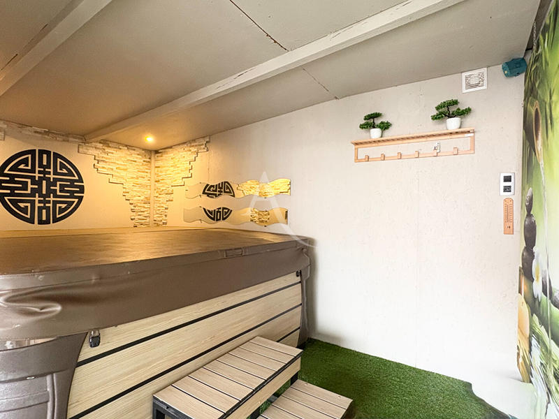 Maison - 88 m² - 4 pièces