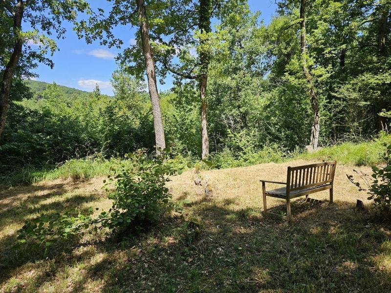 Demeure - 191 m² - 10 pièces