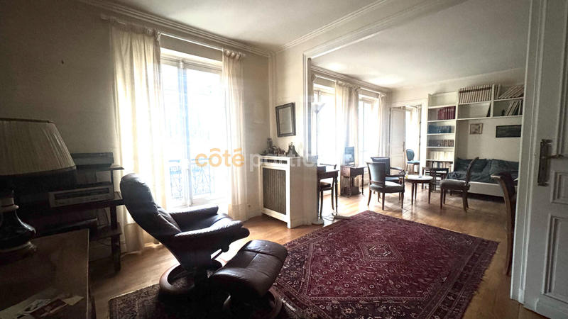 Appartement - 77 m² - 3 pièces
