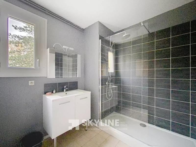 Appartement - 73 m² - 4 pièces