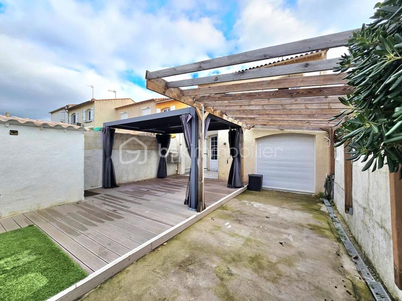 Maison - 94 m² - 5 pièces