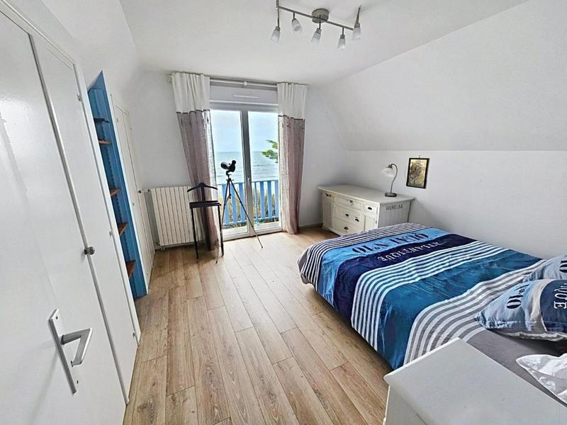 Villa - 199 m² - 9 pièces