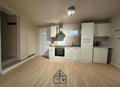 Maison - 65 m² - 3 pièces