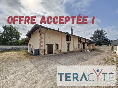 Maison traditionnelle - 182 m² - 5 pièces