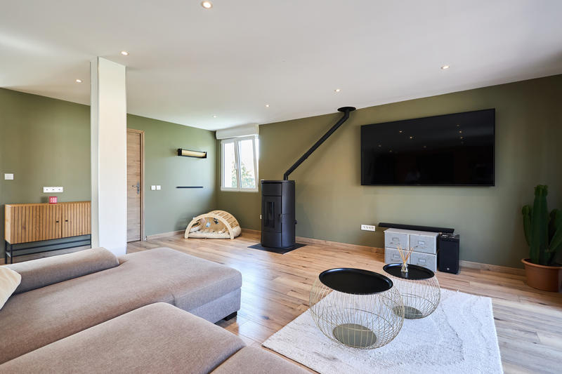 Maison - 171 m² - 6 pièces