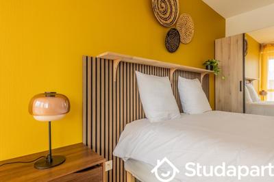 Chambre - 15 m² - 1 pièce