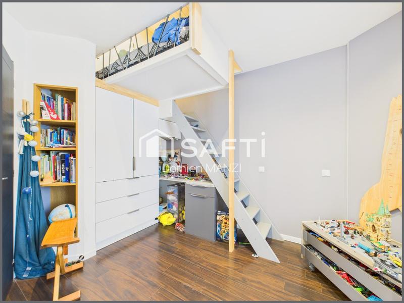 Maison - 166 m² - 6 pièces