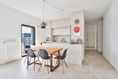 Appartement - 84 m² - 4 pièces