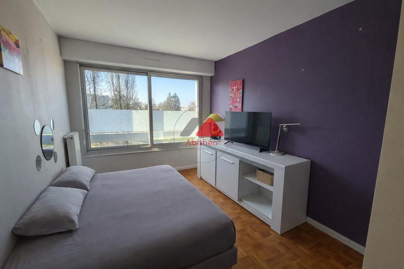 Appartement - 125 m² - 6 pièces