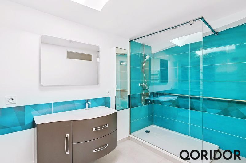 Maison - 285 m² - 10 pièces