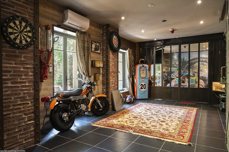 Hôtel particulier - 283 m² - 11 pièces