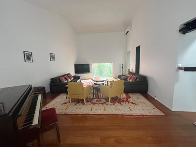 Maison - 167 m² - 5 pièces