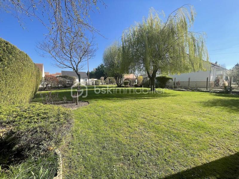 Maison traditionnelle - 165 m² - 7 pièces