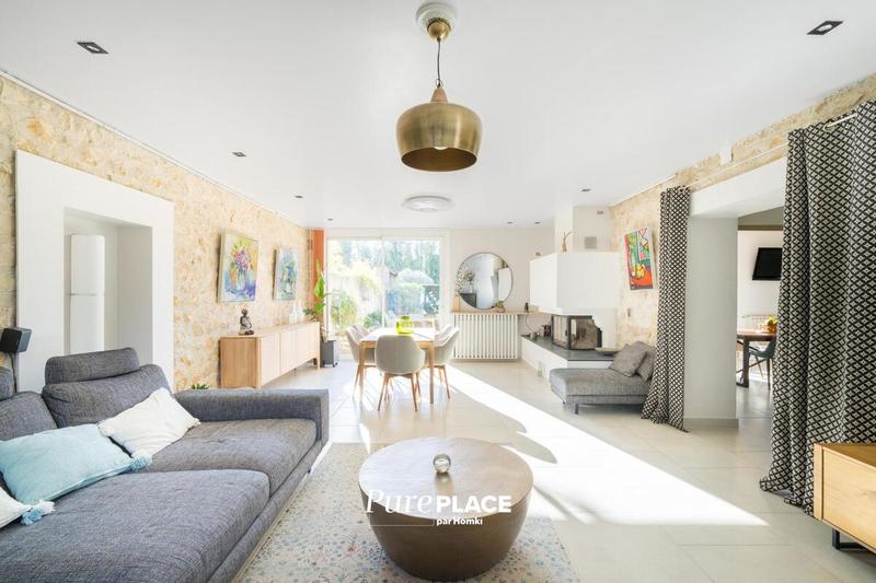 Propriété - 195 m² - 7 pièces