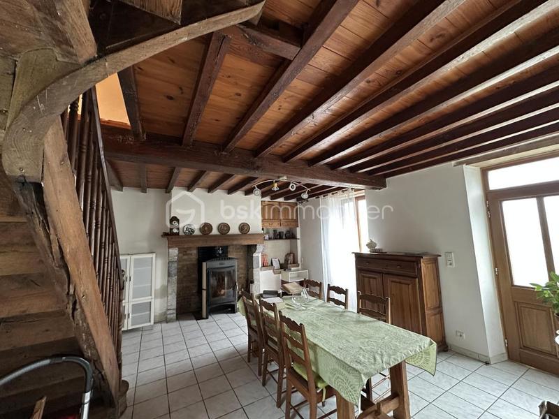 Maison - 144 m² - 6 pièces