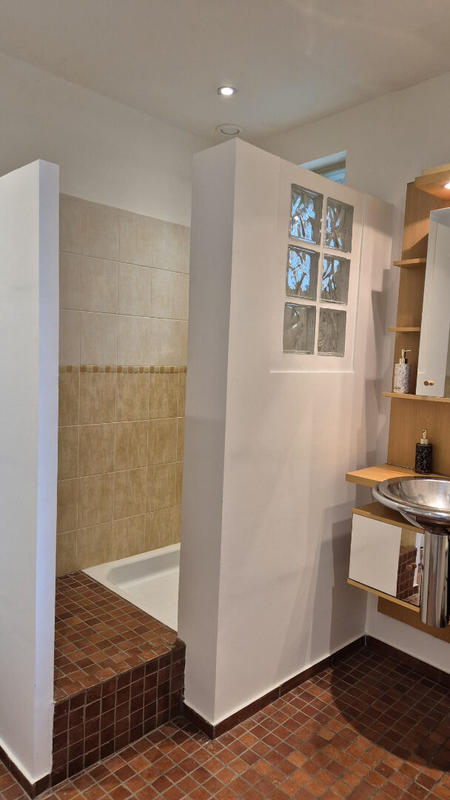 Maison - 600 m² - 17 pièces