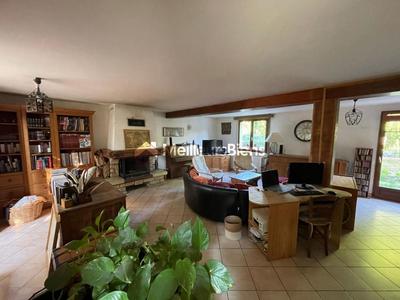 Maison - 145 m² - 7 pièces